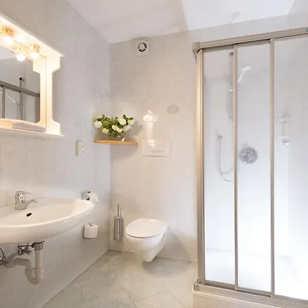 Apartm. & Bb Ferienidylle Gstrein Hotel 2*
